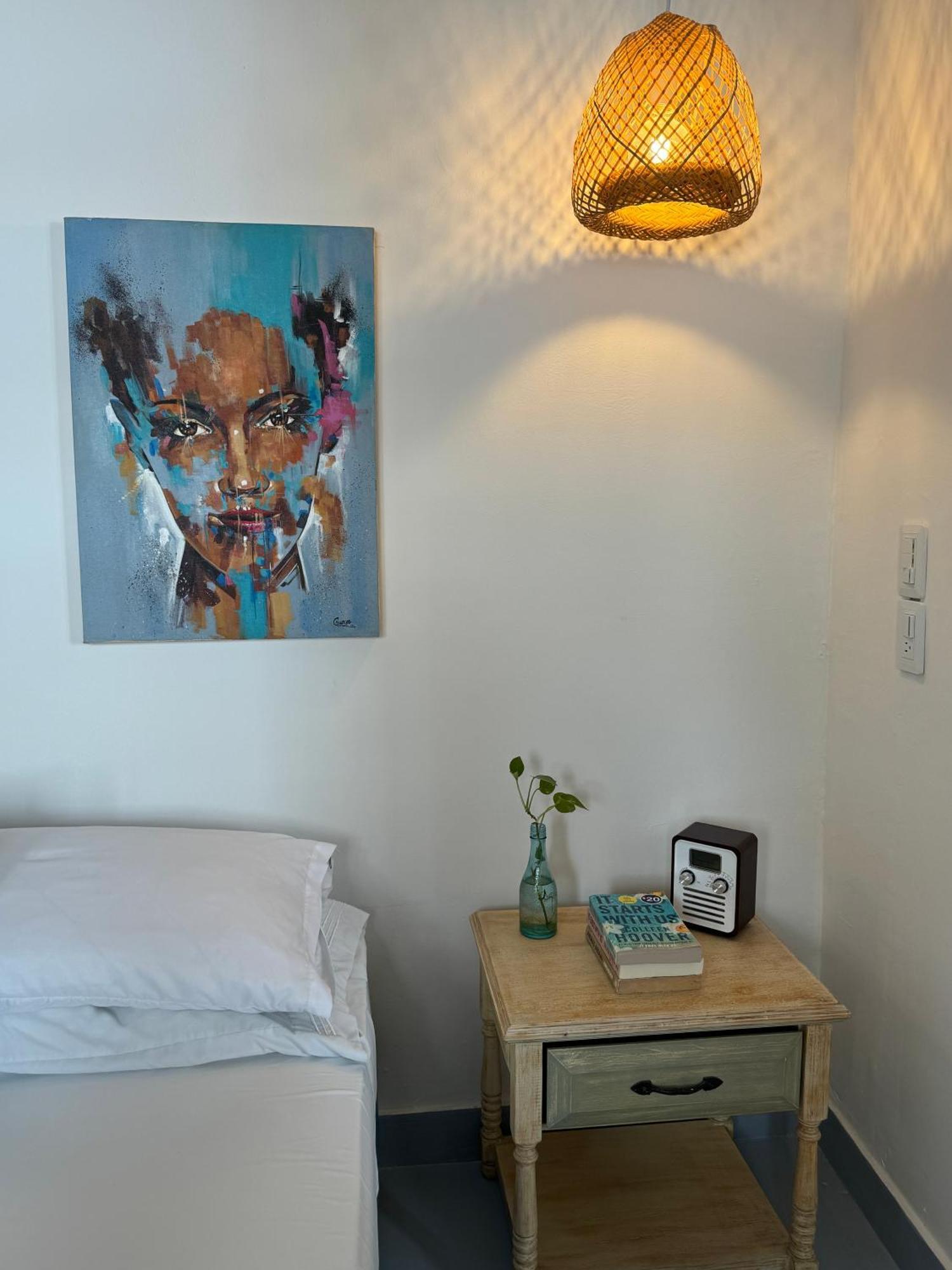 Hostel El Barrio Hostal *