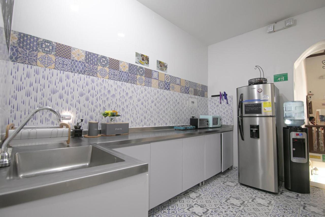 El Barrio Hostal Hostel